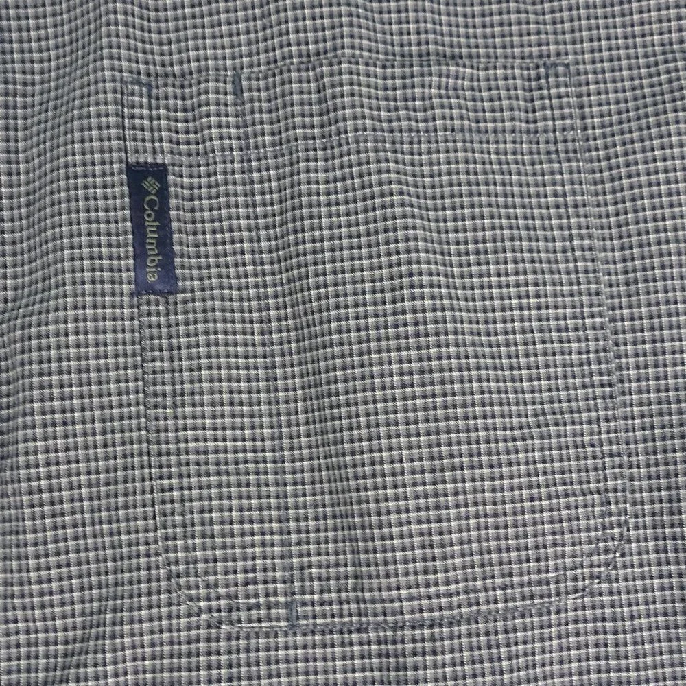Columbia Button Down Blue Shirt Large